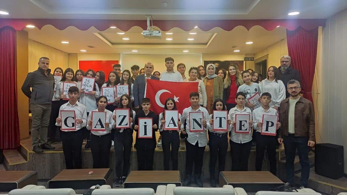 Gaziantep'in Düşman İşgalinden Kurtuluşunun 102. Yıl Dönümü  okulumuzda kutlandı.